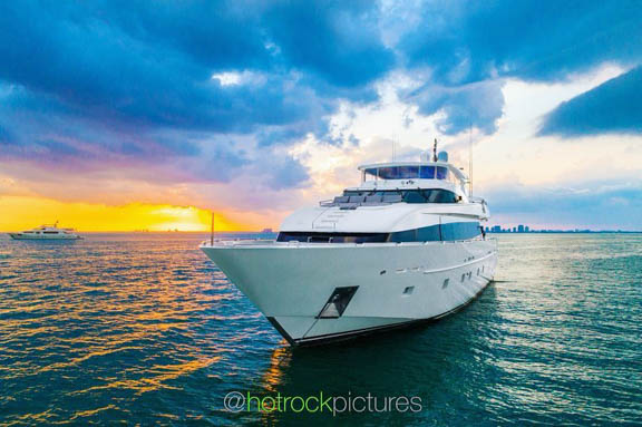 AKIM BAGGLIETTO SUPERYACHT MEGAYACHT YACHT PHOTOGRAPHY HOTROCK PICTURES FLORIDA