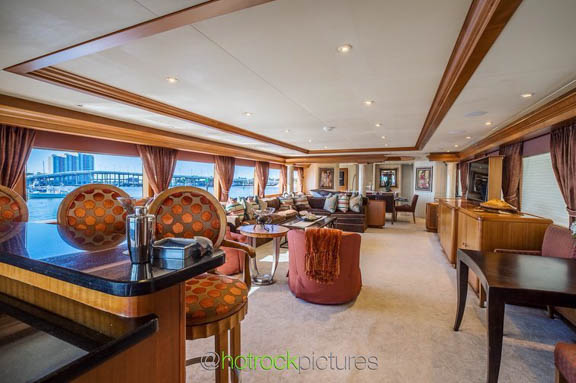 TRANQUILITY HATTERAS SUPERYACHT MEGAYACHT YACHT PHOTOGRAPHY HOTROCK PICTURES FLORIDA